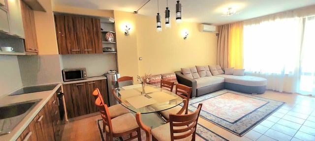 Cozy apartment in Summer Dreams