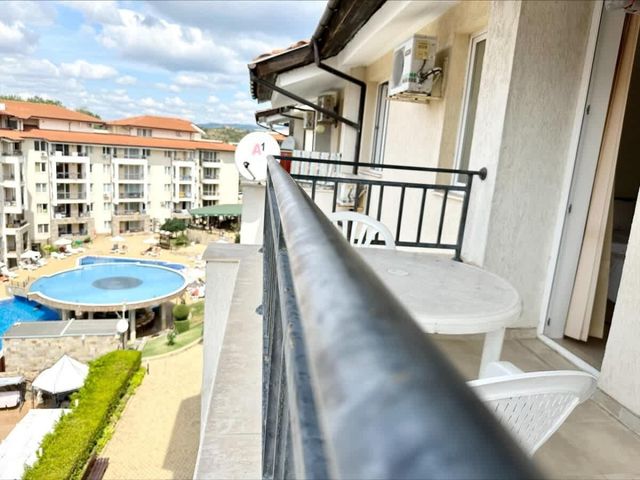 Cozy  Sunny Beach Hills - 2 bedrooms for 5 people