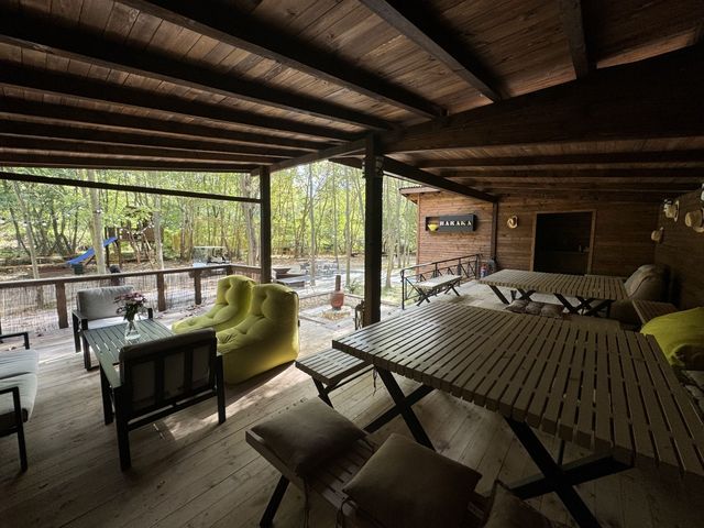 Zornitza Family Estate - Baraka