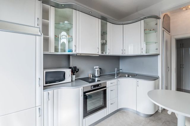 Vitosha Str 2BD White &amp; Blue Apt - Photo 4