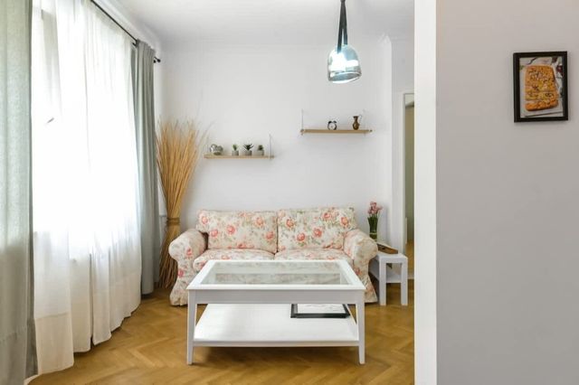 Floral Studio Retreat in Sofia City Center