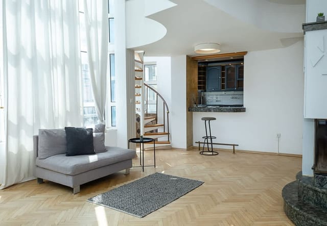 3BD Maisonette with Sea Views - Next to Sea Garden - Photo 3