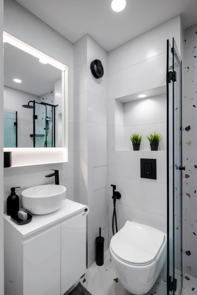 Modern&Central 2-BD with Parking