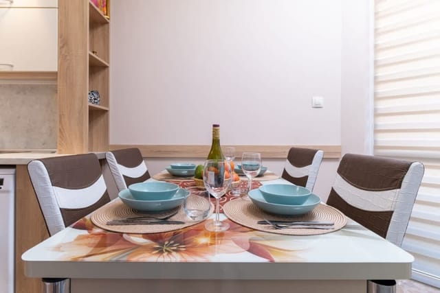 Comfortable 2BR Urban Getaway in City Center