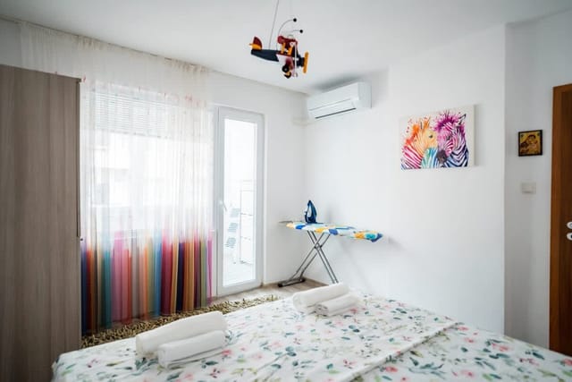 Black Sea Luxury 2bdrm Apartment