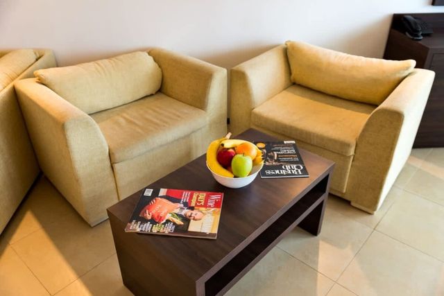 Marina City  Studio with Balkony & Desk