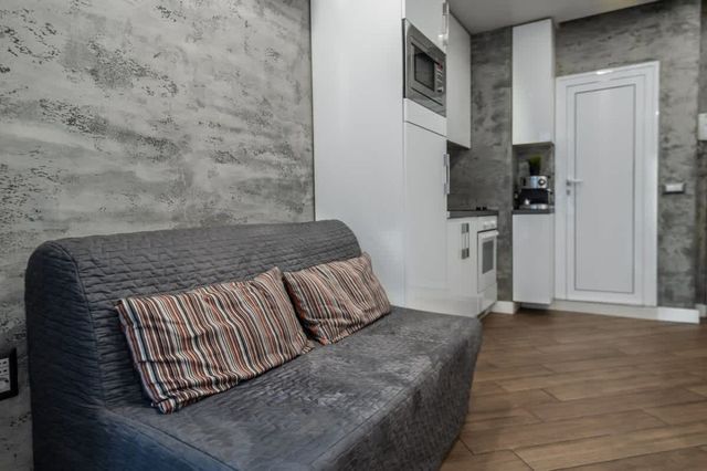 Designer Studio | High-Speed Wi-Fi + AC + Balcony