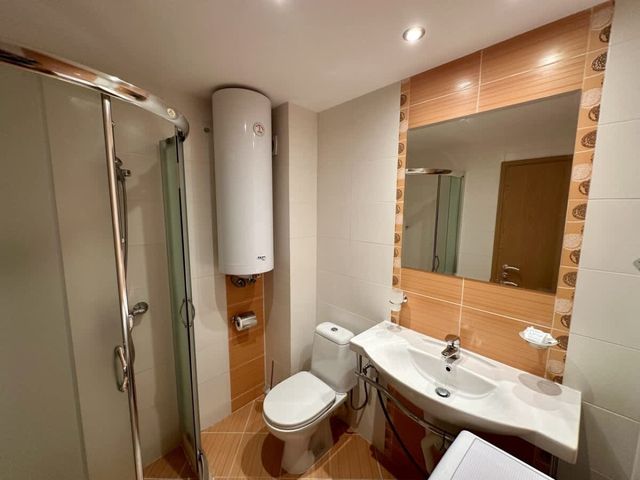 River Park Cozy Studio with pool view