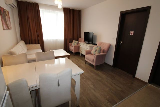 Cozy apartment in Villa Aria