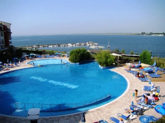 Cozy Aheloy  Marina Cape  Nice studio, Pool view - Photo 2