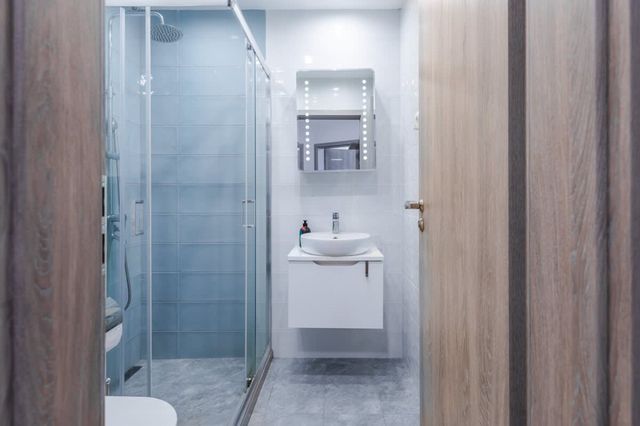 Cozy and Functional Business One-Bedroom Apartment