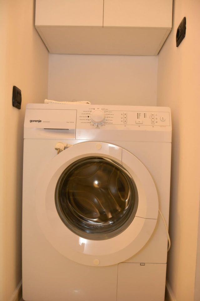 Trendy & Deluxe Apartment