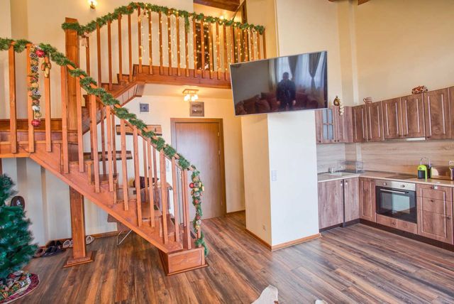 Stylish Two-Level Apartment in Bansko