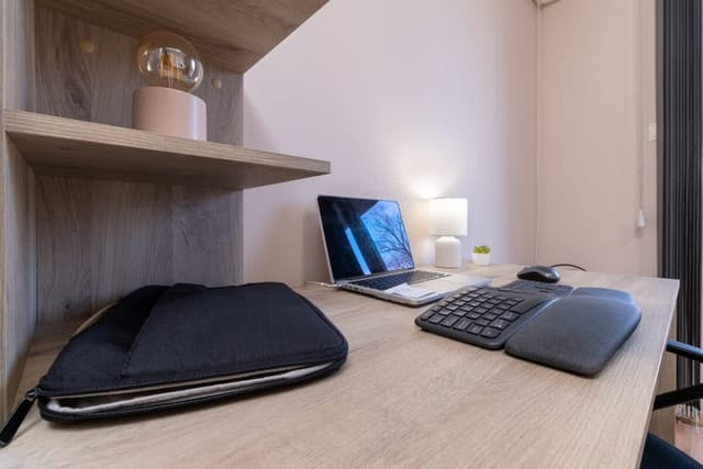 Comfortable 2BR Urban Getaway in City Center