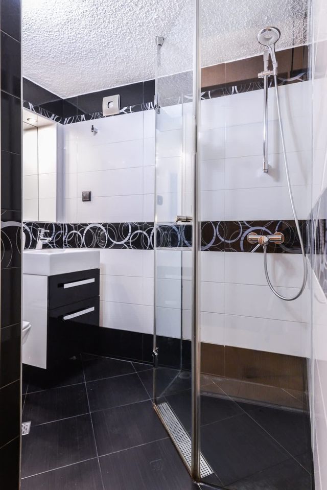 Extravaganzzo - Super Central One Bedroom Modern