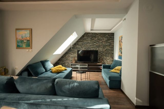 Marvelous Apt / Roof Top Terrace / 2BDR / 2BTH - Photo 3