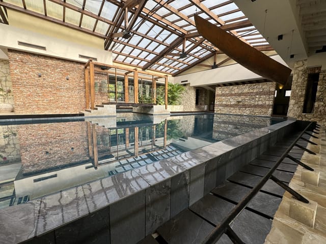 Zornitza Family Estate - Hotel