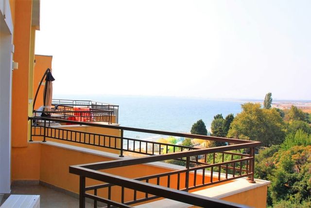 Cozy Aheloy  Deluxe studio, sea view