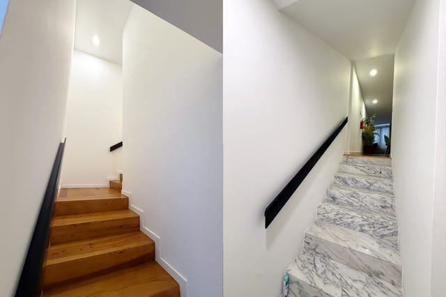 2 BDR & 2 BTHR Duplex with 2 balconies