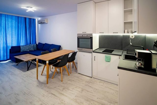 Harmani Haven 1BD Apart + Parking by Flat Manager