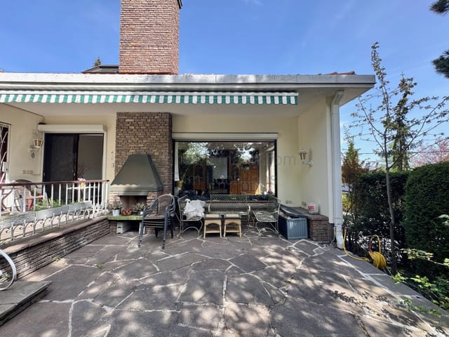 Location 488 - Photo 2