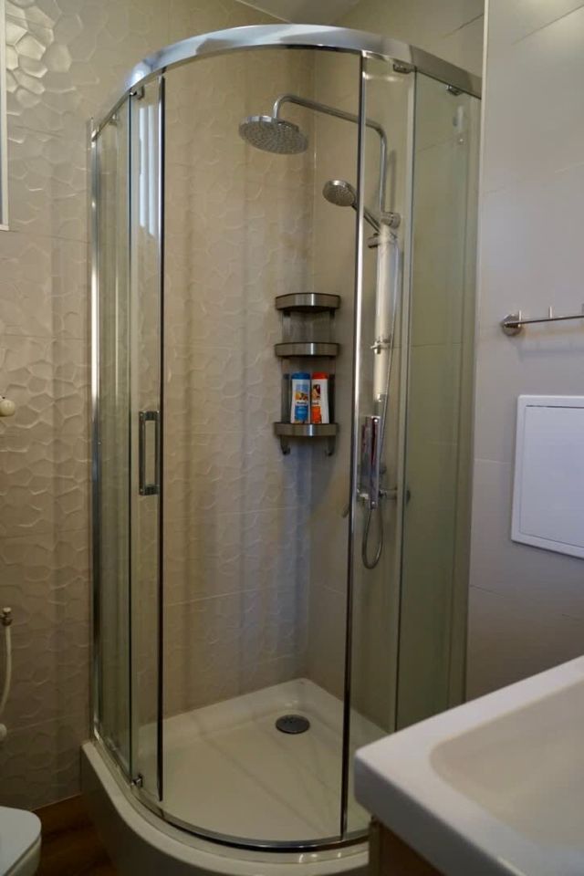 A French affair. With parking, style and elegance.