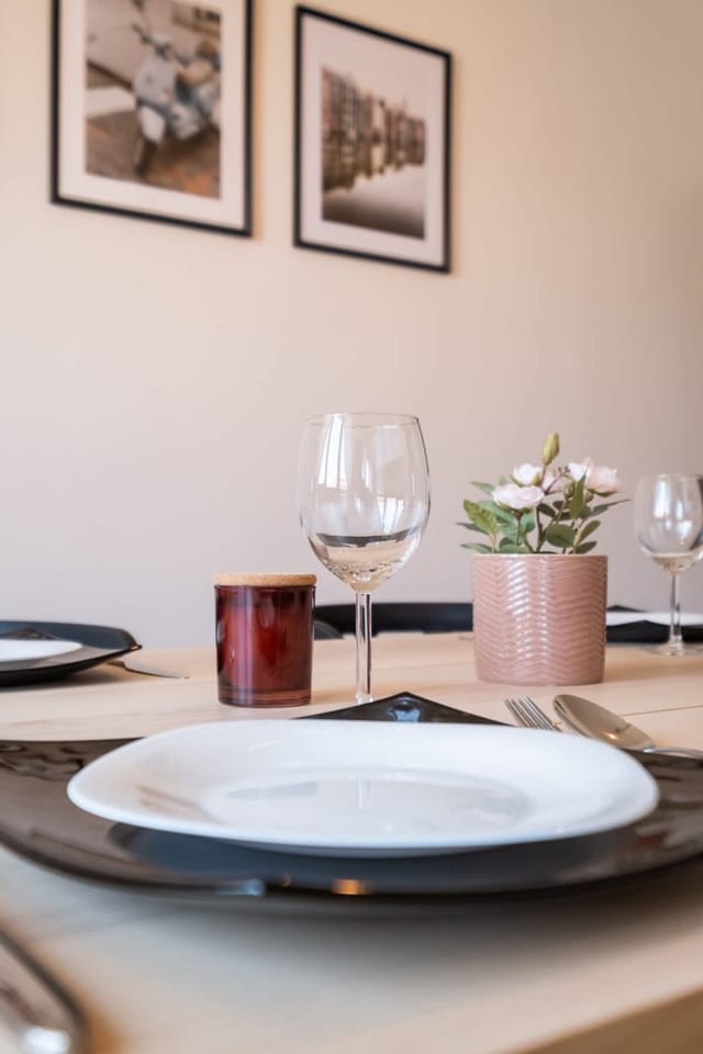 Orange friendly apartment near Vitosha blvd