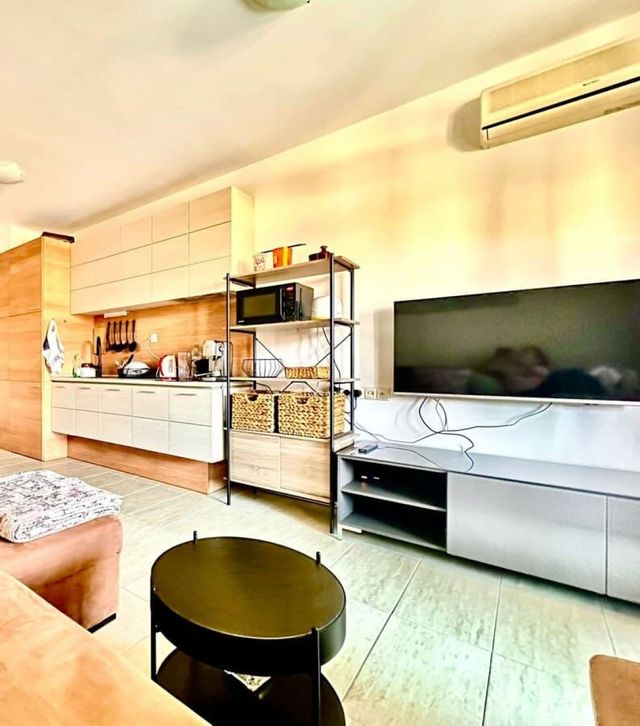 Lovely 1BD Apartment in a Green Life Resort