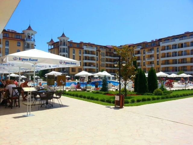 Cozy 1 bedroom pool view  Royal Sun