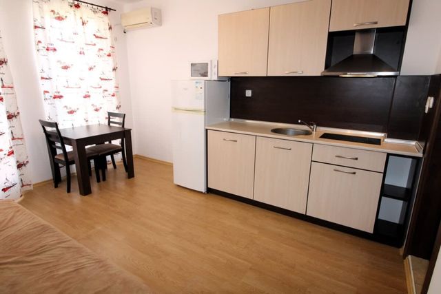 Sunny Day 6 Cozy 1 bedroom apartment