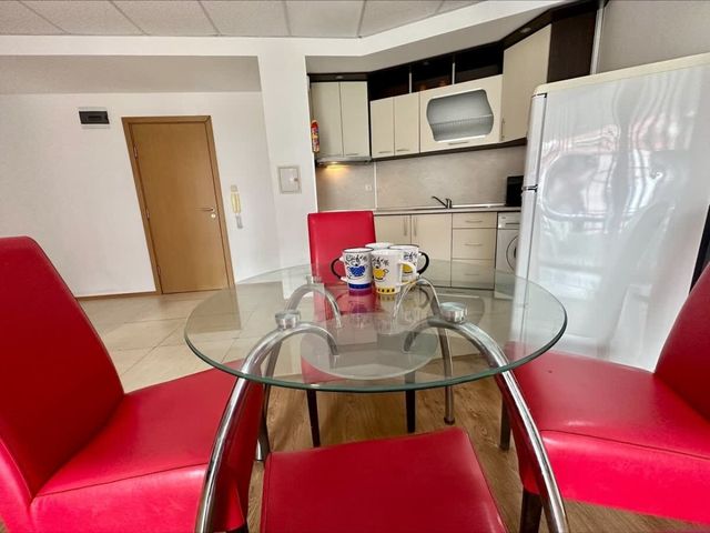 Cozy  Sunny Beach Hills - 2 bedrooms for 5 people