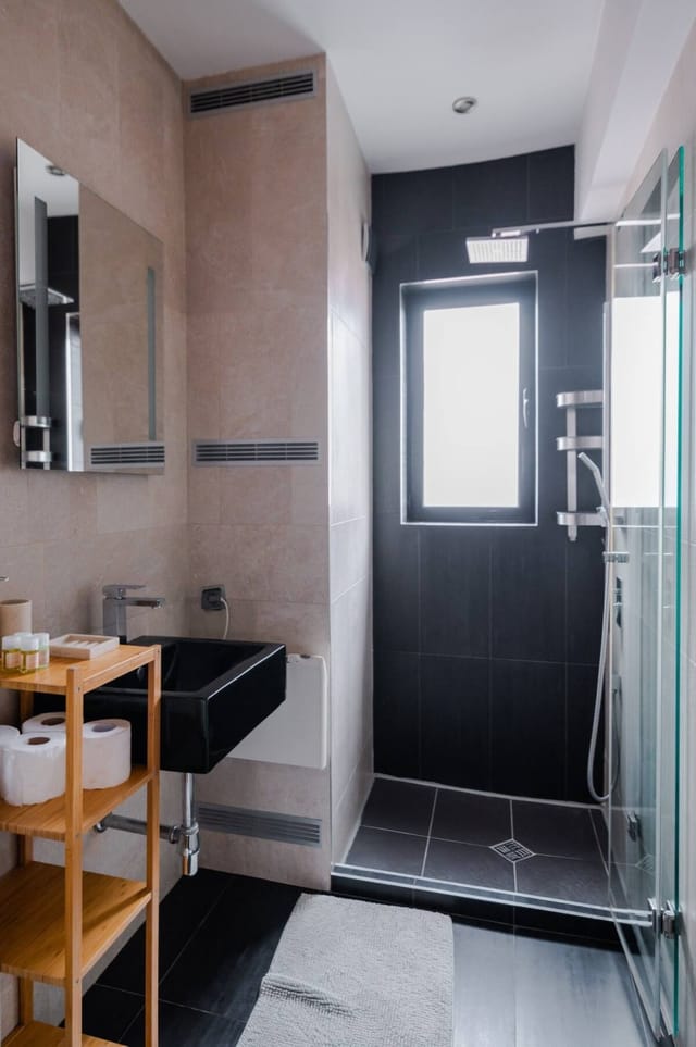 The Honeycomb Hideaway