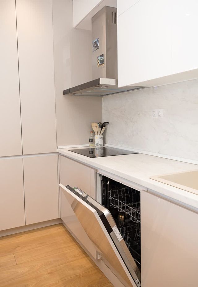 Stylish City Living by the Sea - 2BR Flat + Parking