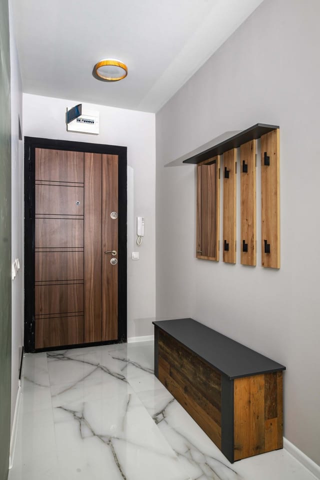 Stylish 1 Bedroom Apartment - Quiet & Comfortable