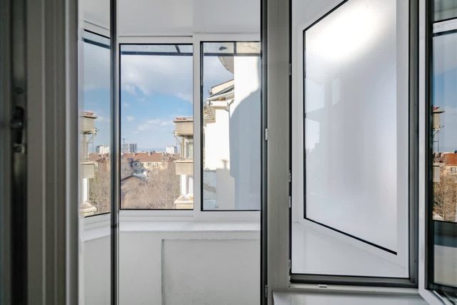 Sunny Stylish Apartment in Sofia