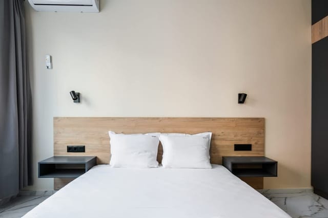 Marble Essence: 2BD Retreat in Top City Centre