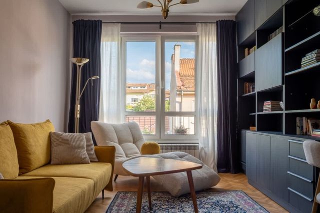 Retro-Chic 1BR Apartment next to Vasil Levski Blvd