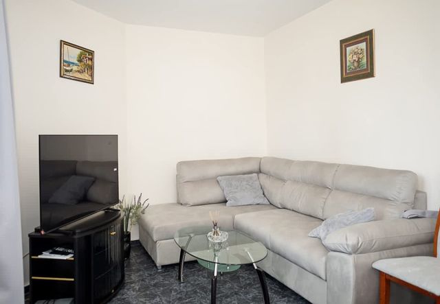 2-Bedroom Apartment in Prime Varna Location