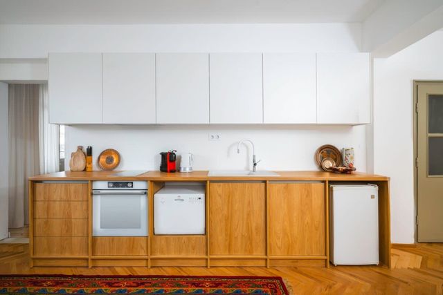 Cozy 2BD Flat in The Vintage Spot - Photo 2