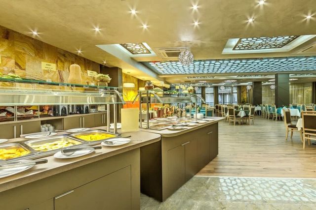 Villa Dea & Villa Ina - Villas & SPA Park in Velingrad