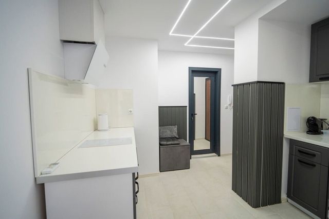 Modern Seaview Central Apartment in Sarafovo