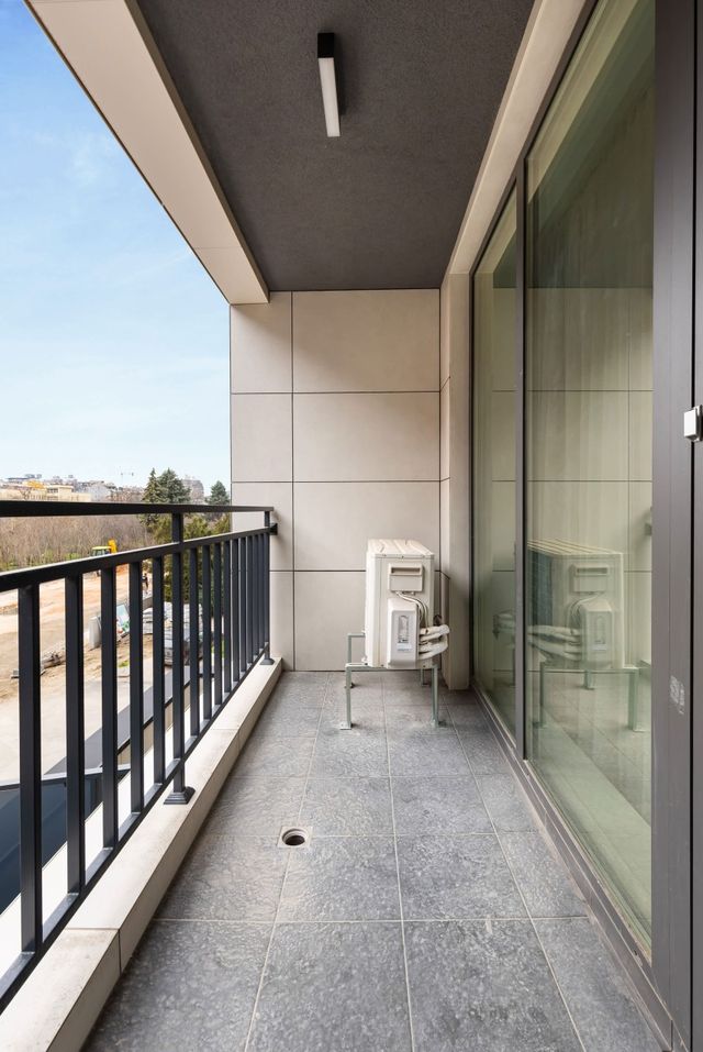 The Modern Wood Suite