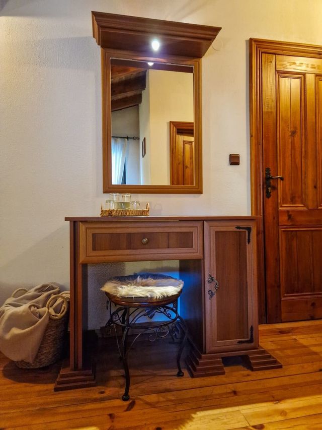 8BD Retreat in Bansko: Comfort & Mountain Charm