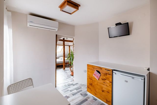 Gramophone off Vitosha Blvd: the Rhythm of Sofia