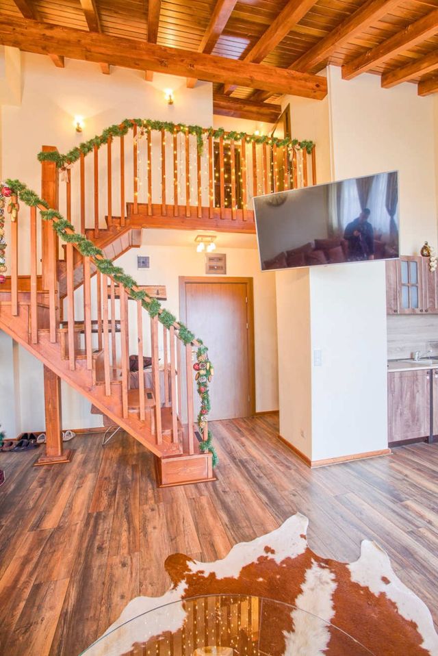 Stylish Two-Level Apartment in Bansko