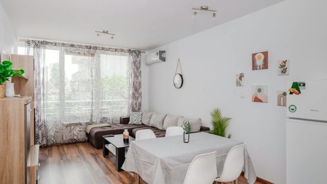 Terra Vibes 1BD Flat with Fast Wi-Fi & Balcony
