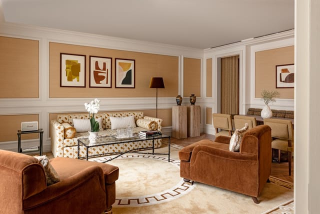 Our apartments located in a separate villa next to the hotel offer the decor and feel of the Saint James Paris with the intimacy of a private home.