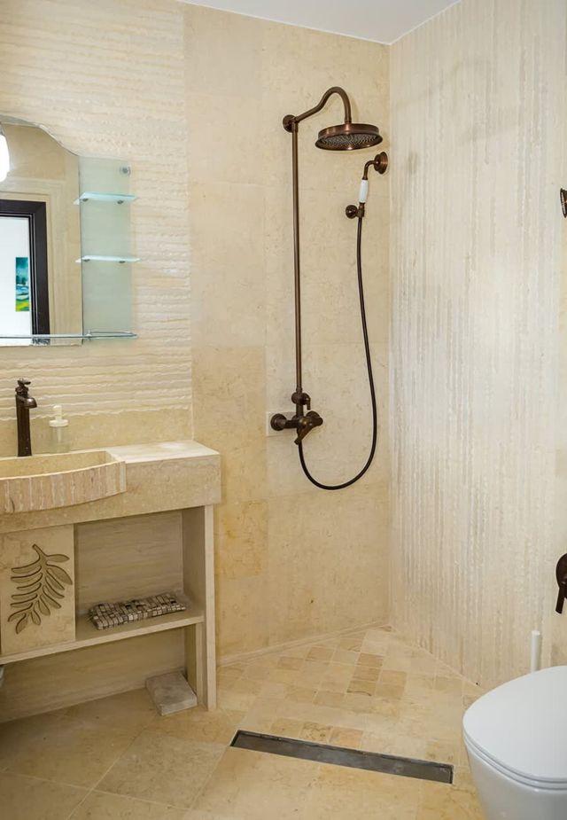 Stylish Flat with Balcony & City Views–Briz, Varna