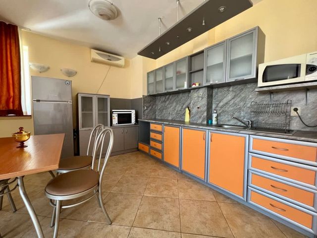 Private 1BD Apartment with Balcony in Sozopol - Photo 2