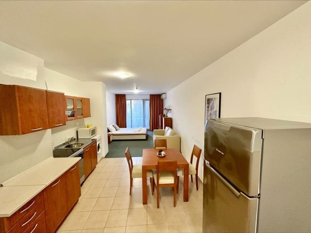 Warm and welcoming apartment in Marina Cape